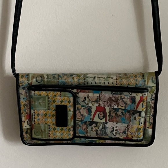 Relic crossbody shoulder wallet purse ~ holographic design ~ go team! - Picture 5 of 15